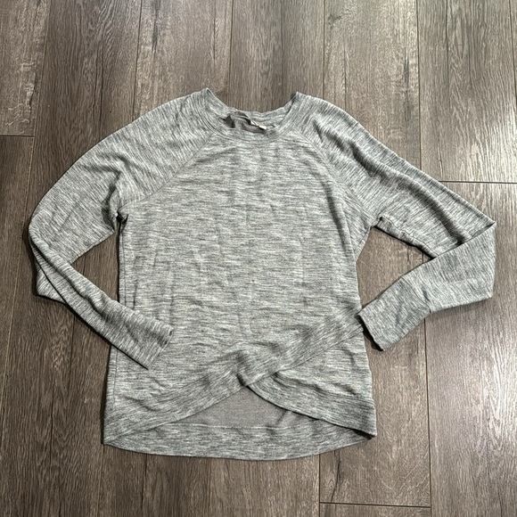 Athleta Womens Criss Cross Sweatshirt in Light Heather Grey Cozy Soft XS - Picture 2 of 4